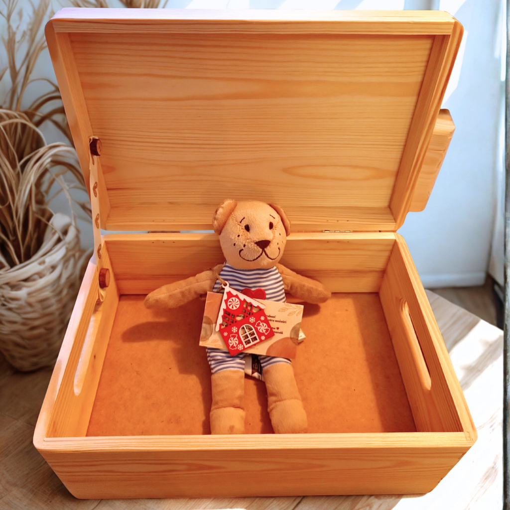 Cutie din lemn cu capac si manere laterale, 30 x 20 x 14 cm, pin natural