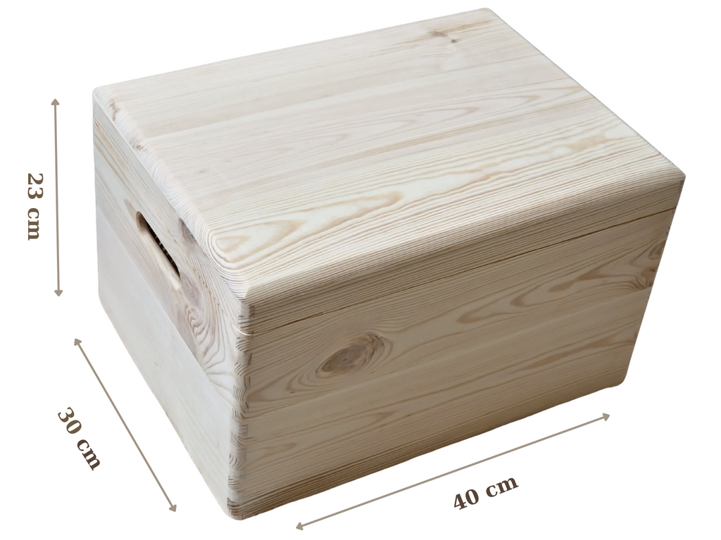 Cutie mare si incapatoare din lemn de pin, netratat, nefinisat, miros placut, cu capac si balamale 